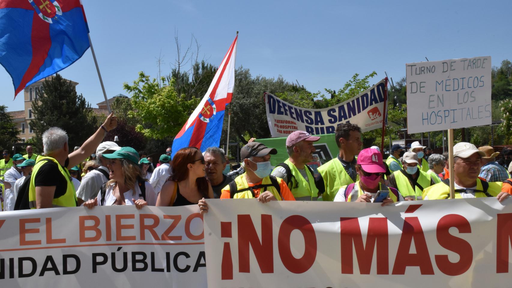 Manifestación de la Plataforma del Valle de Laciana y el Bierzo en Valladolid