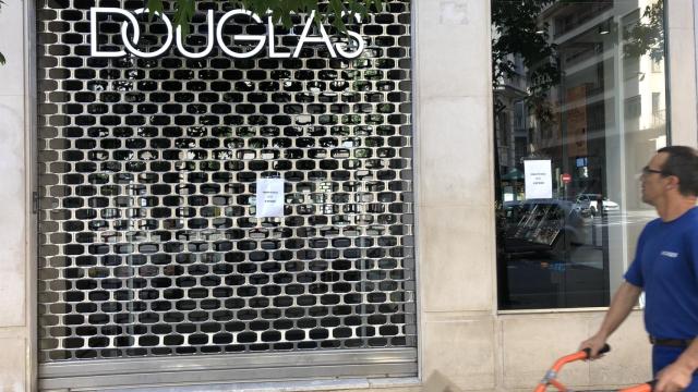 Tienda Douglas