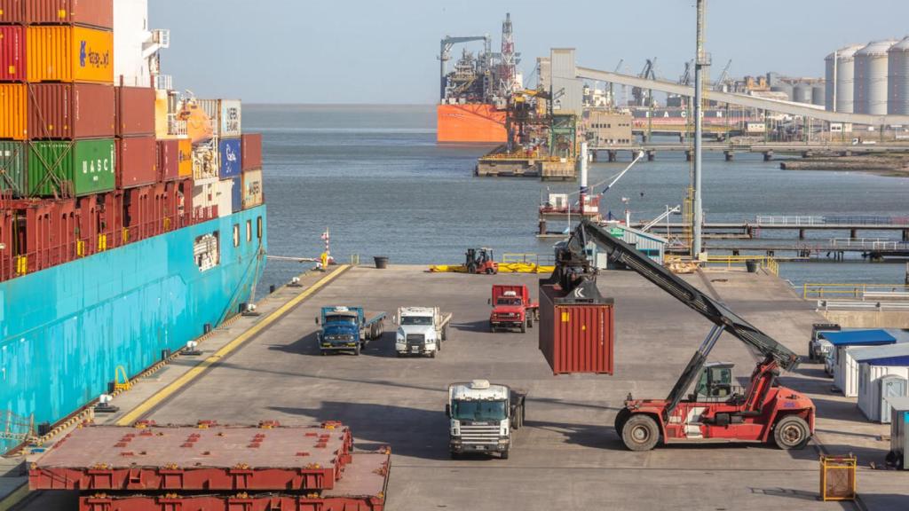 El Puerto Bahía Blanca se está convirtiendo en el polo de innovación de referencia en América Latina en la digitalización logístico-portuaria.