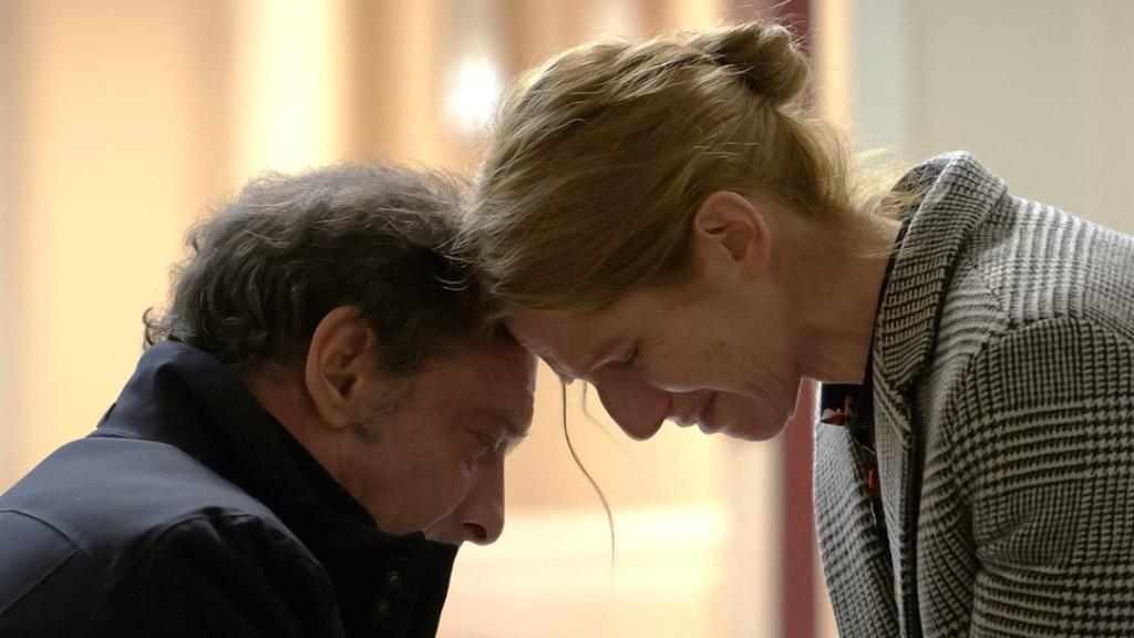 Vincent Lindon y Sandrine Kiberlain en 'Un nuevo mundo'