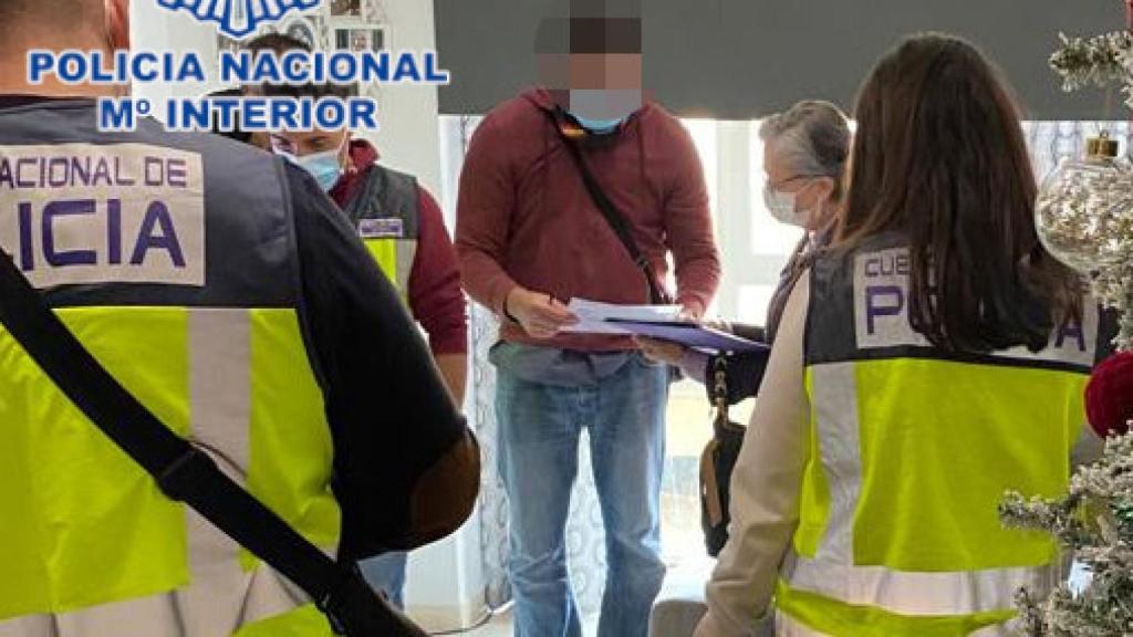 Un momento de la operación policial.