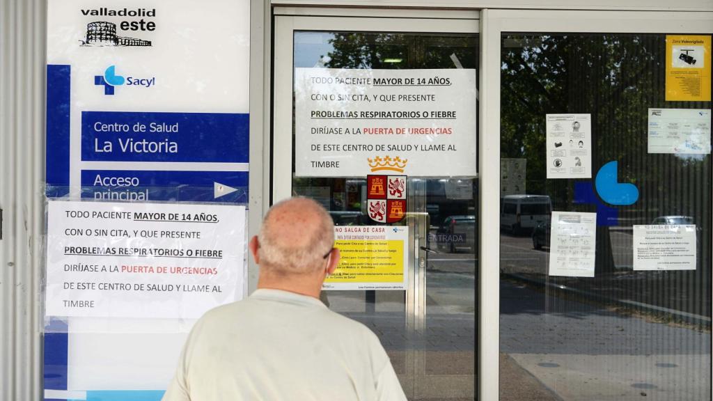 Entrada del centro de salud del barrio de La Victoria, en Valladolid