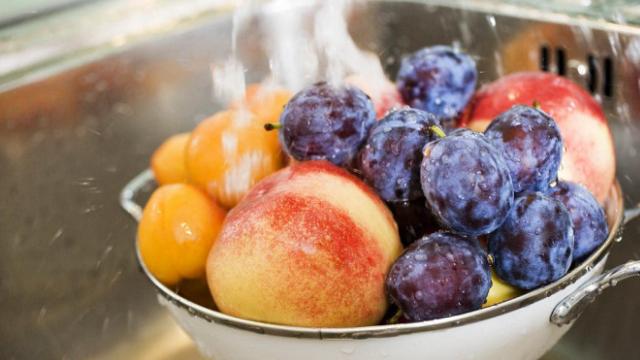 Los melocotones encabezan las causas de alergia.