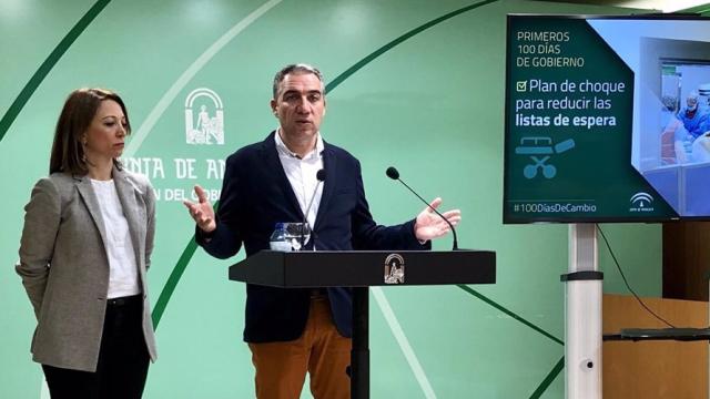 Imagen de archivo de Patricia Navarro y Elías Bendodo.