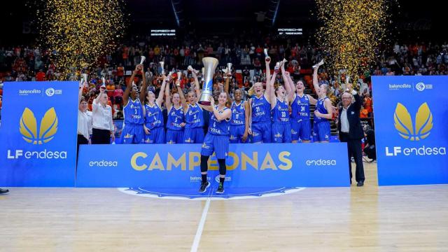 El Perfumerías Avenida se proclama campeón de la liga FEB Endesa