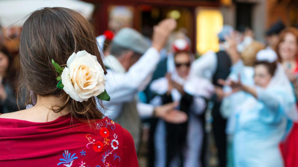 Guía útil para disfrutar las Fiestas de San Isidro como un auténtico gato.