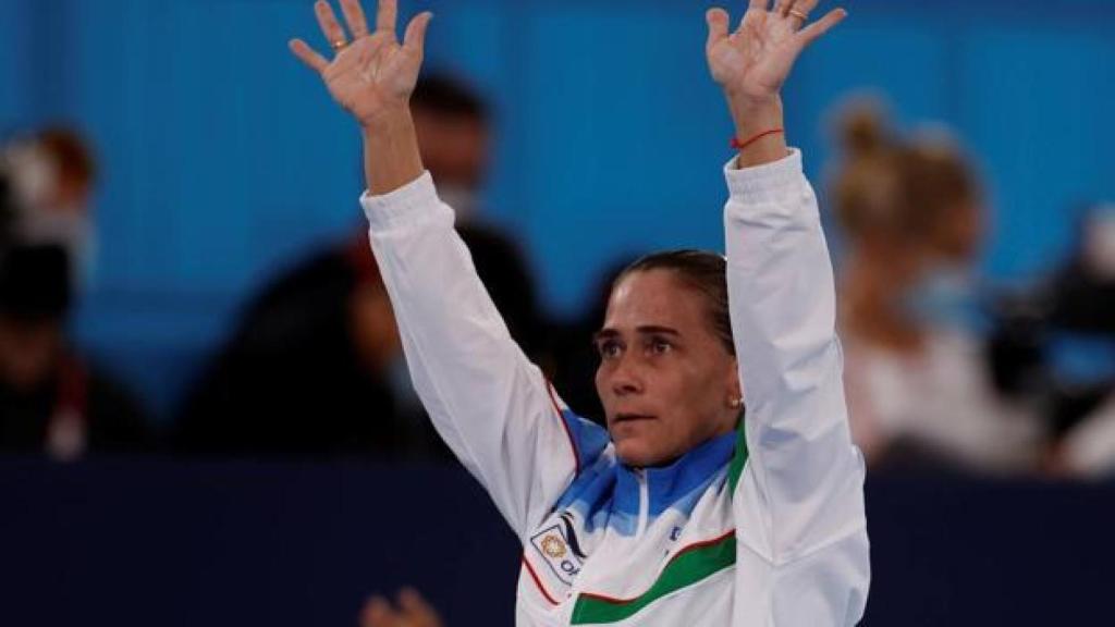 La gimnasta Oksana Chusovitina en los Juegos Olímpicos de Tokio 2020