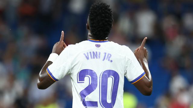 Vinicius celebra un gol en el Santiago Bernabéu
