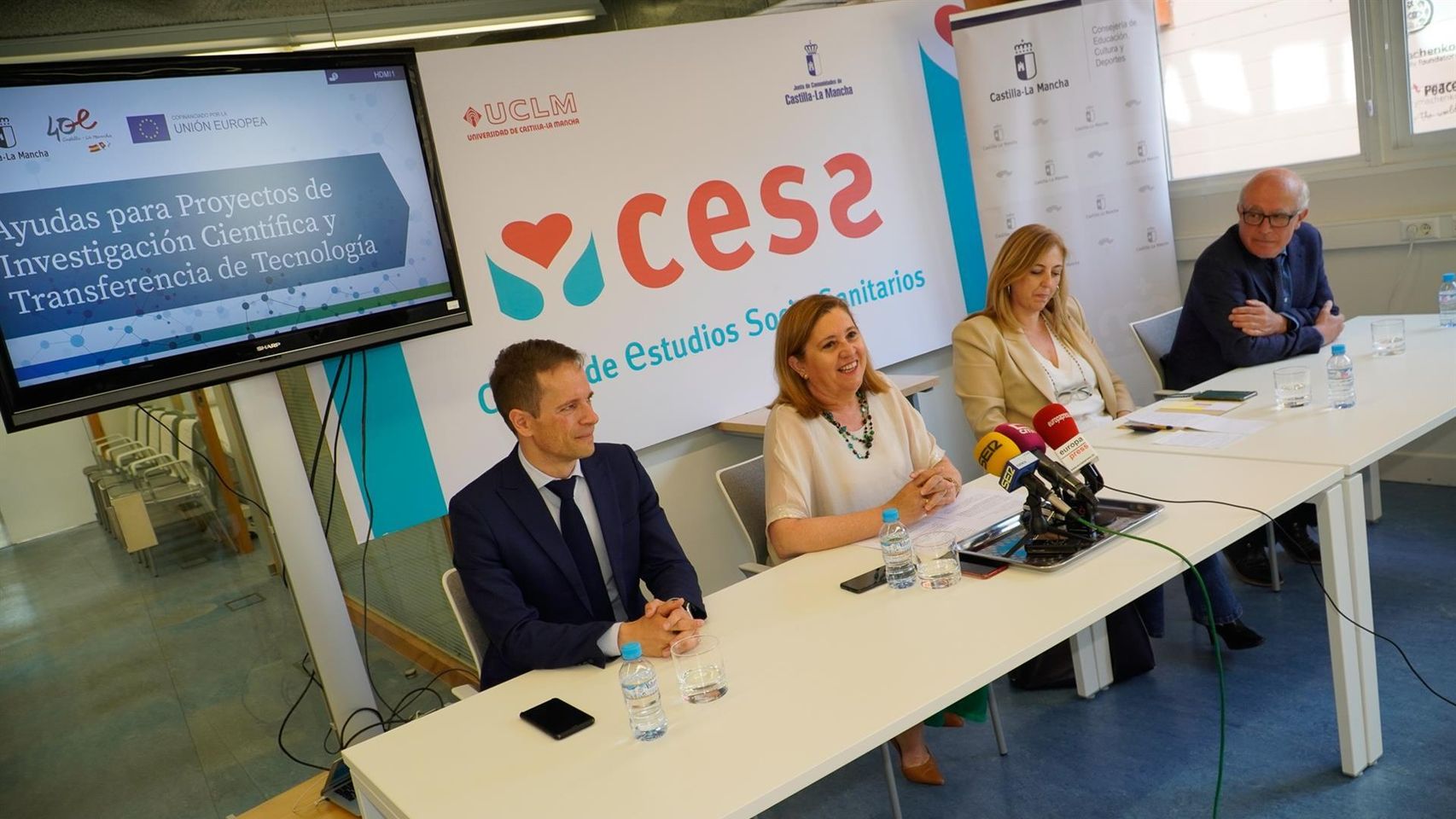 Rueda de prensa en el Centro de Estudios Socio Sanitarios (CESS) de Cuenca. Foto: JCCM.