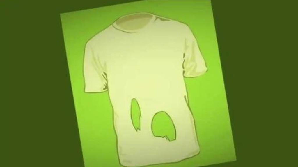 ¿Cuántos agujeros tiene esta camiseta?