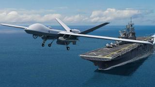 MQ-9B despegando desde un portaaviones