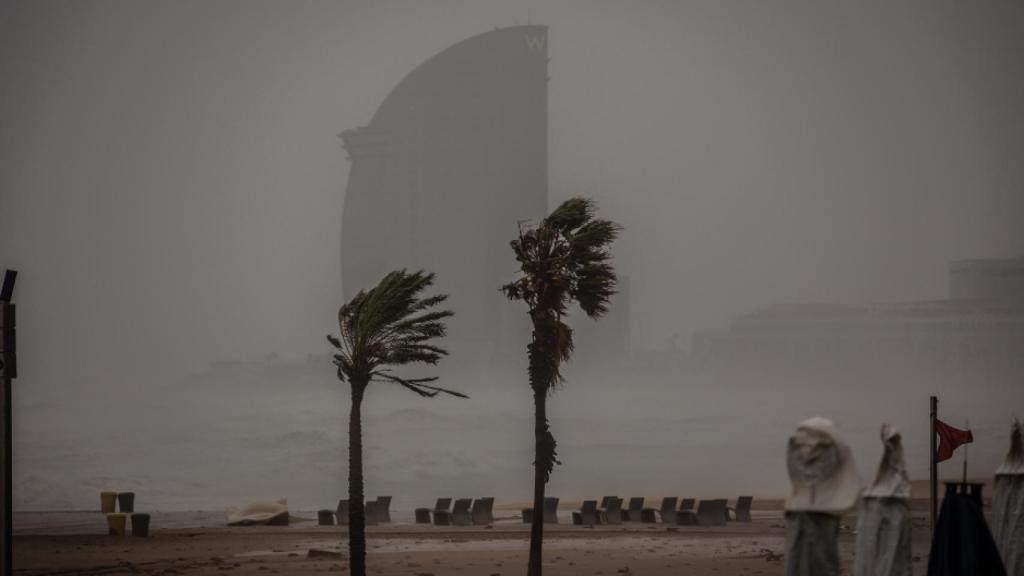 Temporal en el litoral de Barcelona.