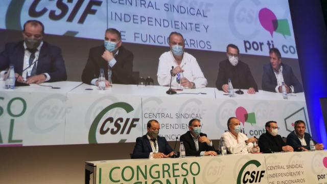 CSIF reclama que los TCAE sean reconocidos como técnicos superiores