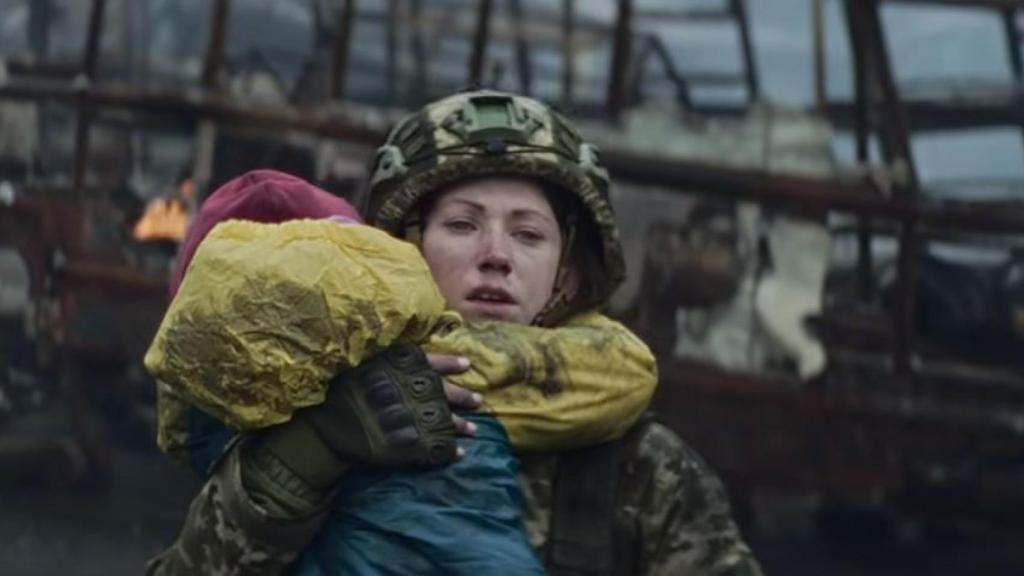 Fotograma del videoclip de 'Stefania'.