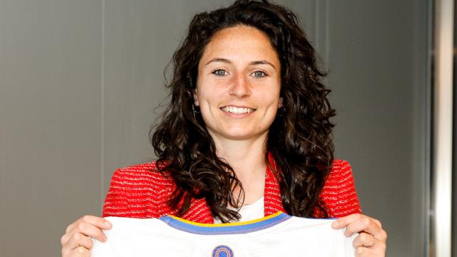 Ivana Andrés, tras su renovación con el Real Madrid Femenino