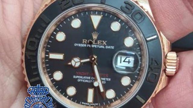 Un reloj sustraído en una imagen de archivo.