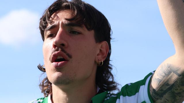 Héctor Bellerín, durante la celebración de la Copa del Rey.