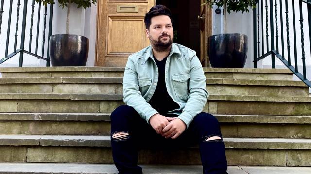 El músico toledano Carlos Garo