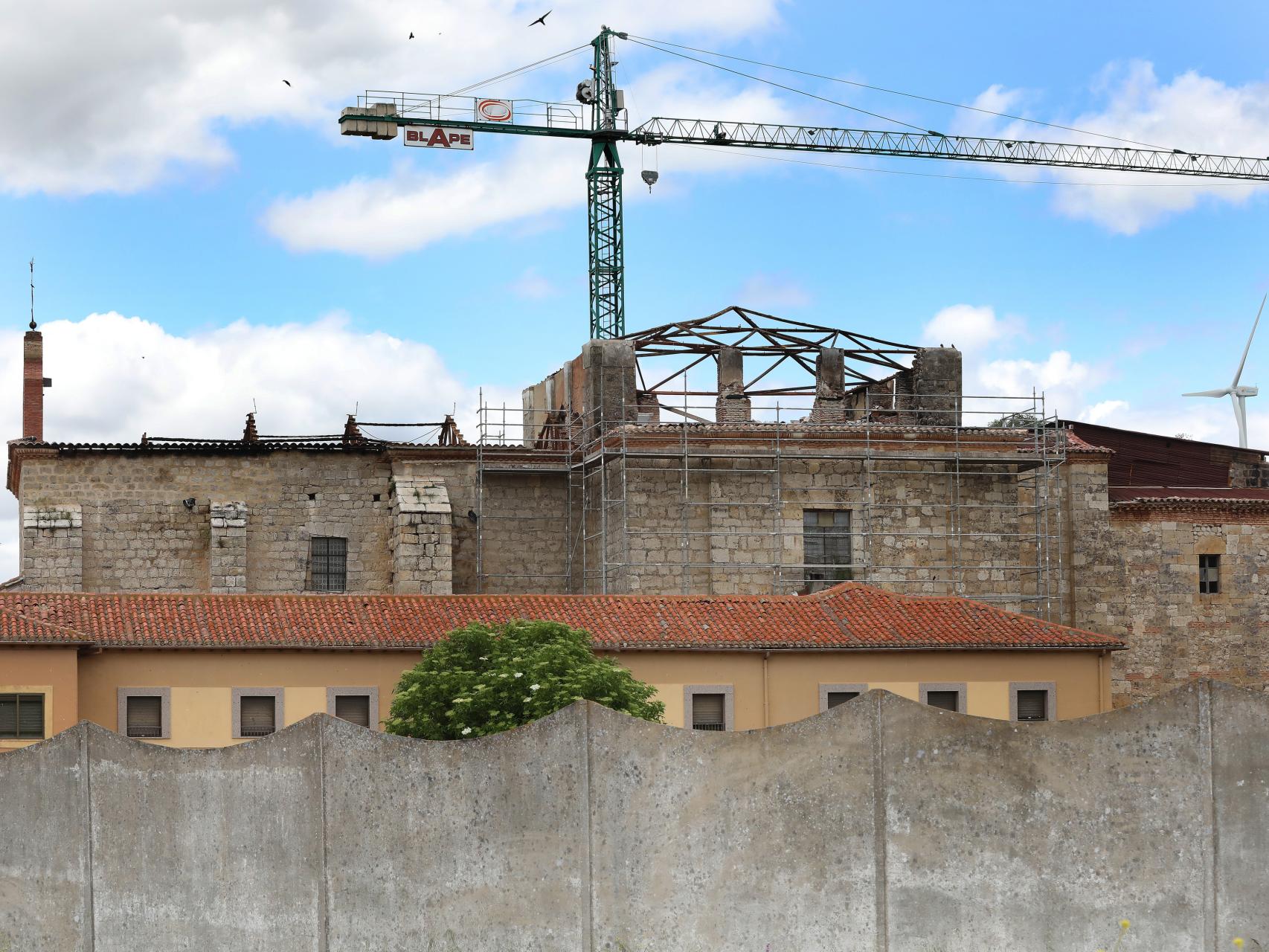 Derrumbe de la cúpula del templo del Monasterio de Alconada en Ampudia.