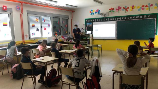 Formación de alumnos en ciberacoso y fake news en Villarino de los Aires