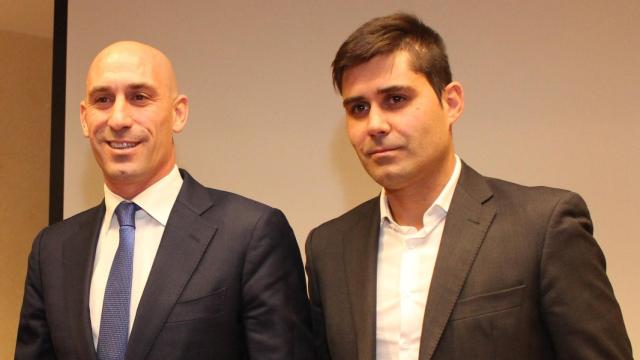 Luis Rubiales y David Aganzo, durante un acto.