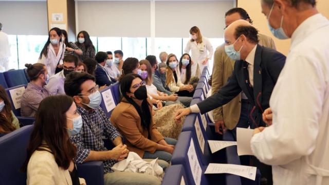El viceconsejero de Asistencia Sanitaria, Planificación y Resultados en Salud de la Junta de Castilla y León, Jesús García- Cruces Méndez, preside el acto de despedida de residentes del Área de Salud Valladolid Oeste