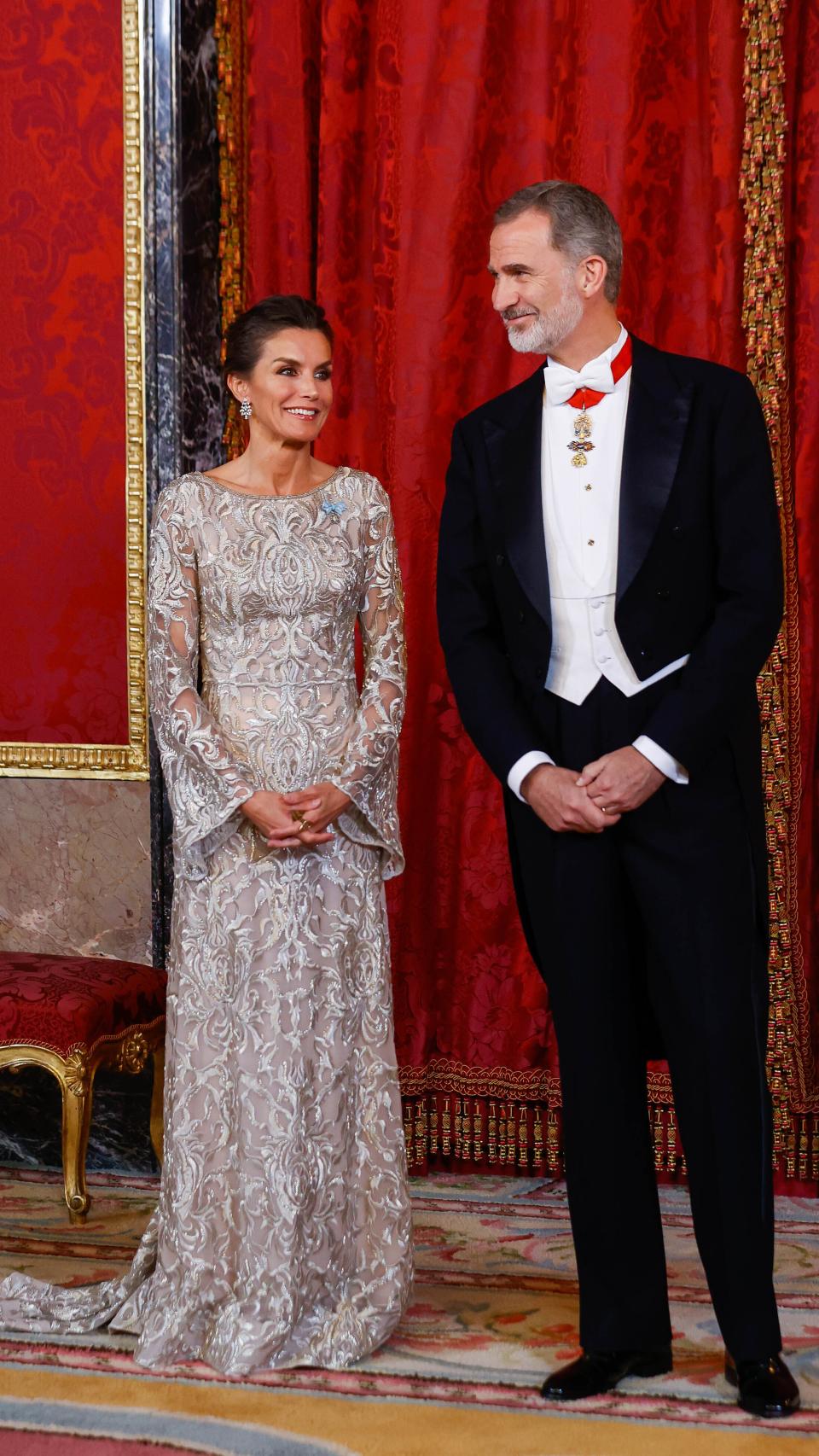 Los reyes de España, Felipe VI y Letizia, en la cena de gala ofrecida este martes 17 de mayo.
