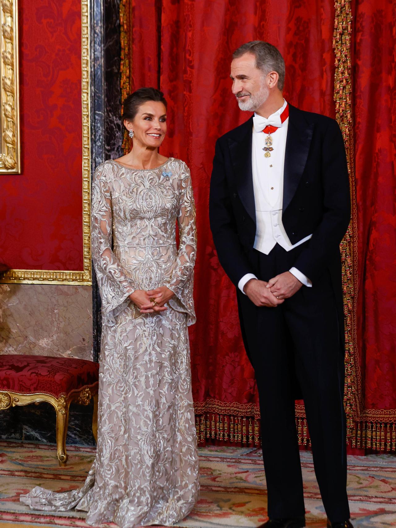 Los reyes de España, Felipe VI y Letizia, en la cena de gala ofrecida este martes 17 de mayo.