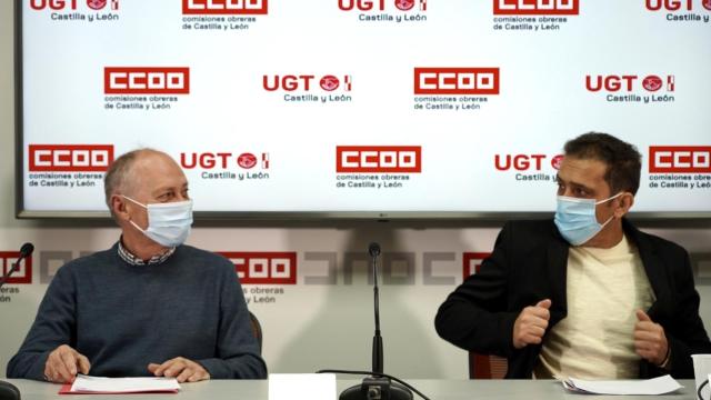 Los secretarios generales de CCOO y UGT Castilla y León, Vicente Andrés y Faustino Temprano, en una imagen de archivo.
