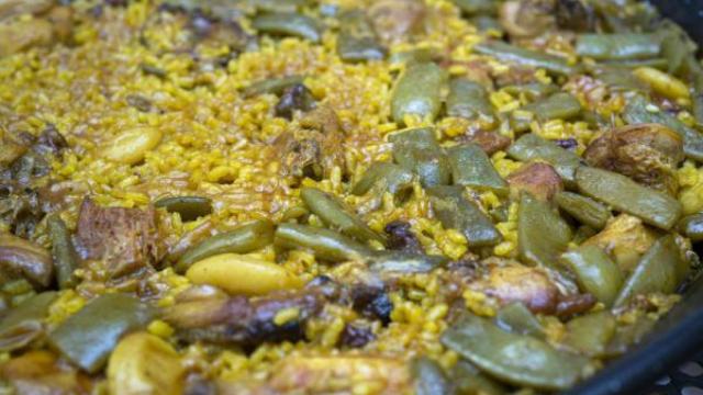 Paella valenciana.