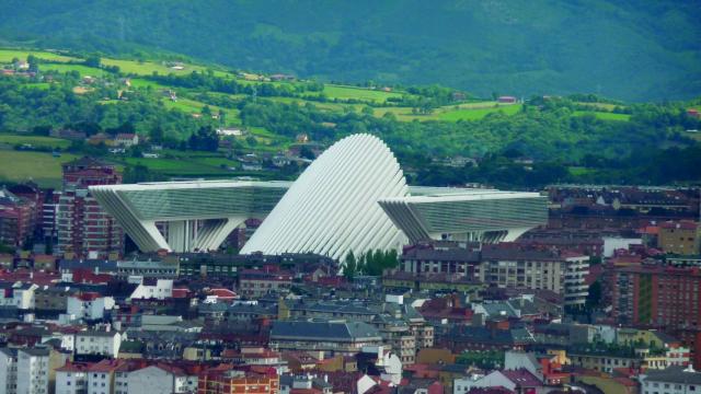 Palacio de Congresos de Oviedo, de Santiago Calatrava