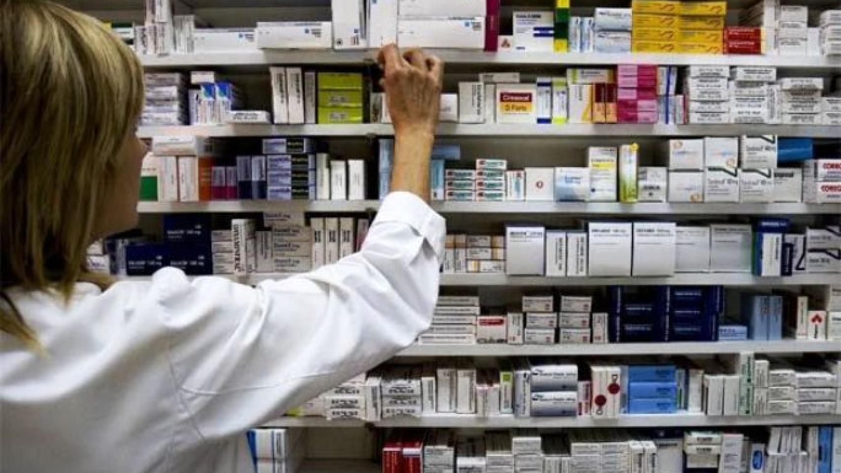 La Junta convoca un concurso para abrir un centenar de nuevas farmacias en Castilla-La Mancha