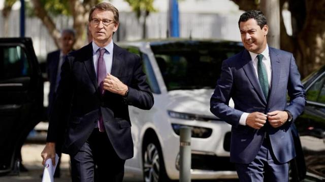El presidente del PP, Alberto Núñez Feijóo, y el presidente de Andalucía, Juanma Moreno.