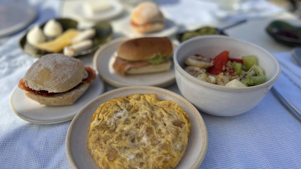 Una parte del desayuno de Can Domo creado por Cañitas Maite