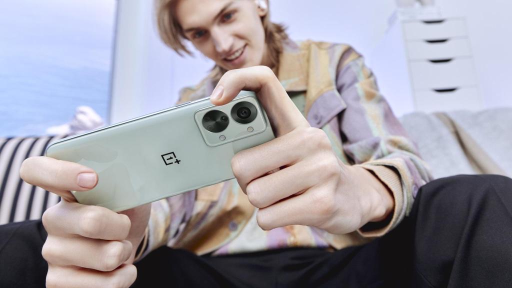 OnePlus Nord 2T