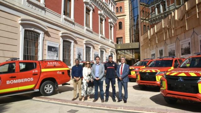 Presentación de los nuevos vehículos del SEPEI.