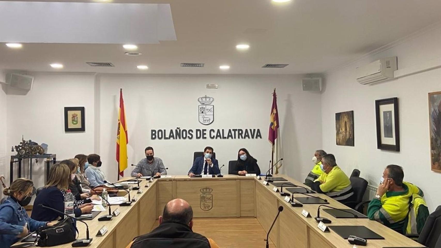 Bolaños acuerda con los sindicatos una oferta para estabilizar 98 plazas