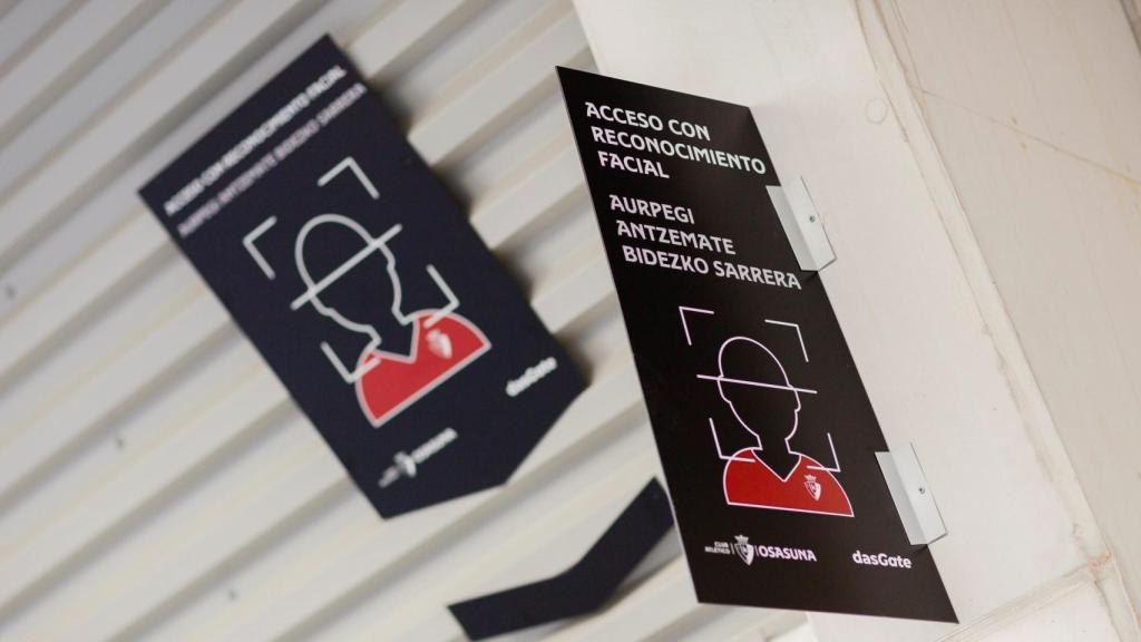 Acceso provisto con sistema de reconocimiento facial en el estadio de El Sadar.