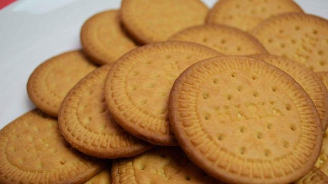 Unas galletas María.