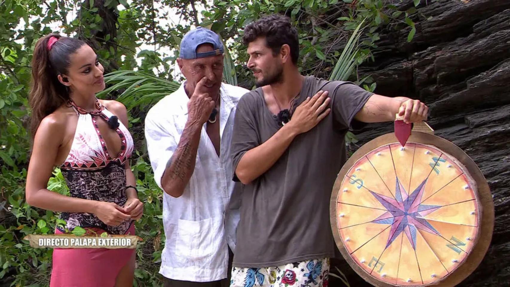 Lara Álvarez, Kiko Matamoros y Alejandro Nieto en 'Supervivientes'.