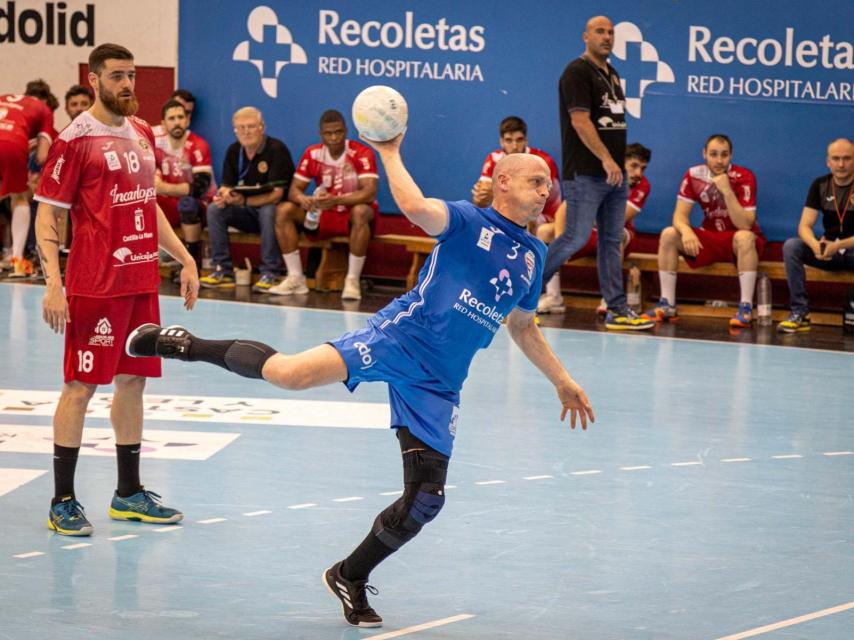 El Recoletas da la cara pero no culmina la remontada ante la buena defensa de Incarlopsa Cuenca.