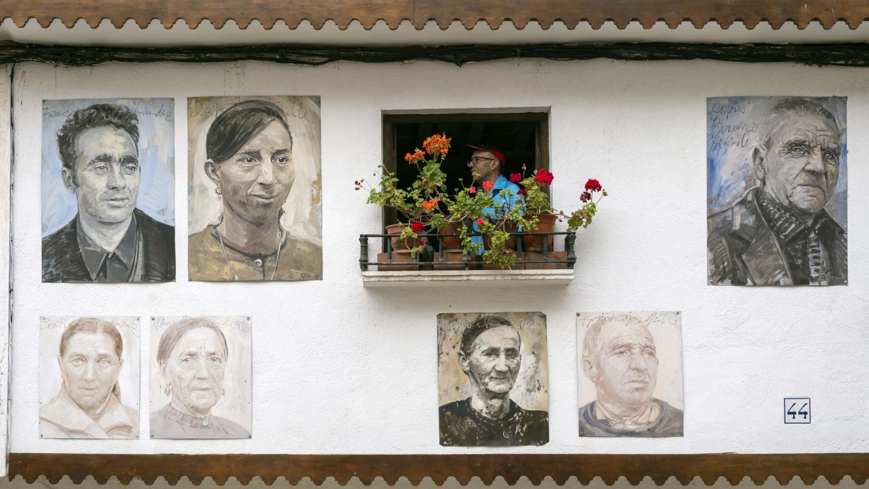 X Aniversario de la exposición 'Retrata2-388' en Mogarraz