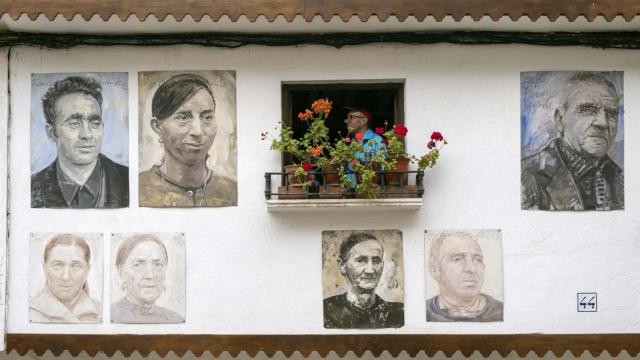 X Aniversario de la exposición 'Retrata2-388' en Mogarraz