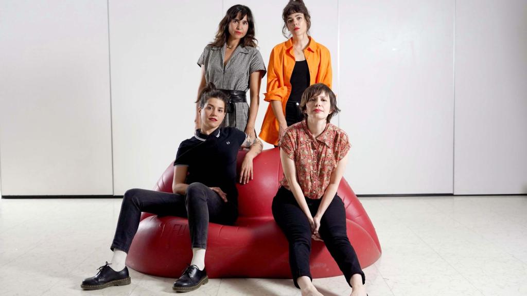 (I a D) Miriam Chacón, Cinta Arribas, Laura Asensio y Ana Moyano, impulsoras de la iniciativa Ladies, Wine and Desing en Valladolid