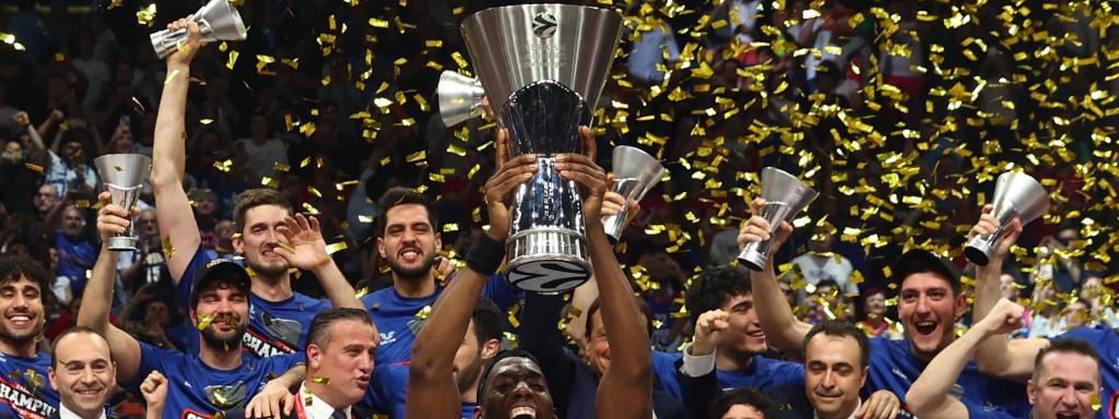 Anadolu Efes gana la final de la Euroliga 2022