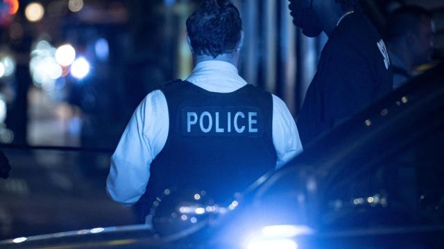 Al menos un muerto y nueve heridos en un tiroteo durante una fiesta en California.