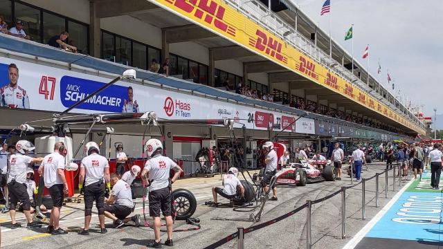 Pitlane en Montmeló