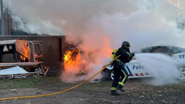 Incendio en los almacenes municipales de San Andrés