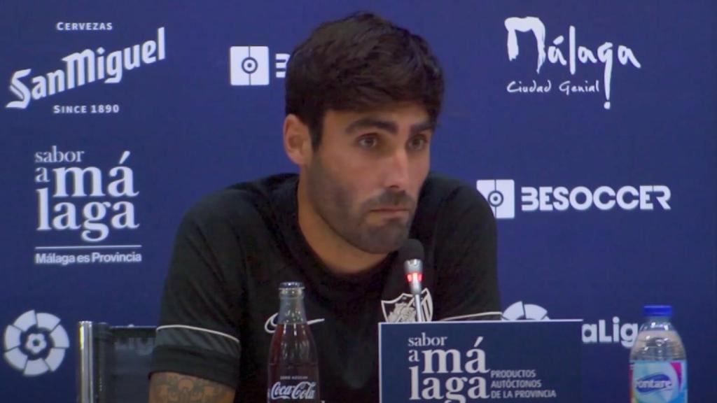 Alberto Escassi en la rueda de prensa posterior al Málaga-Burgos