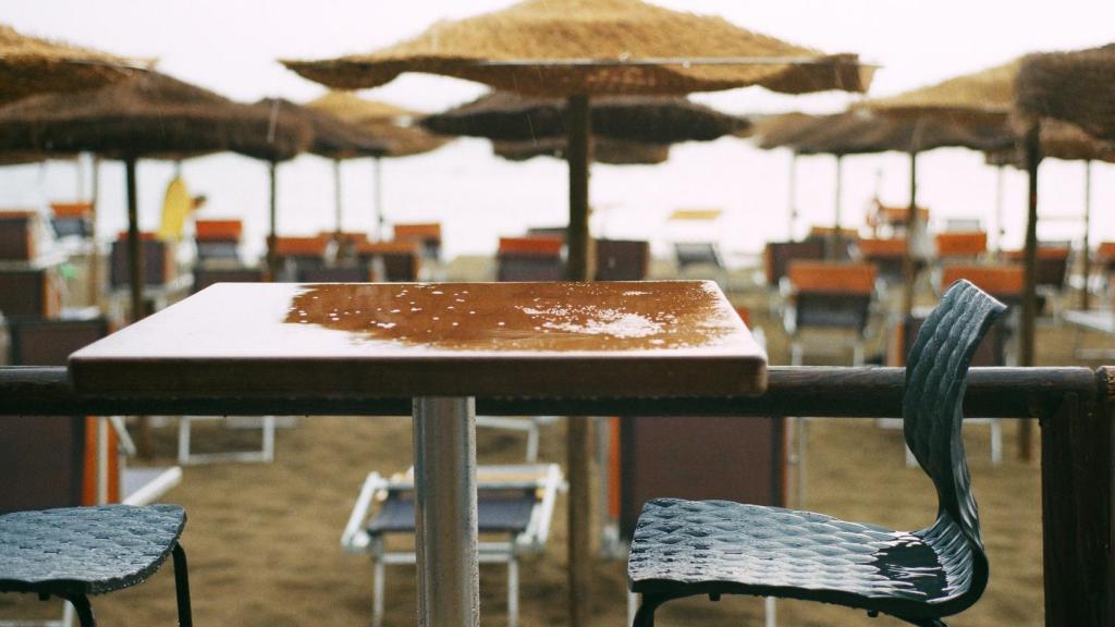 Imagen de archivo de una terraza en la playa.